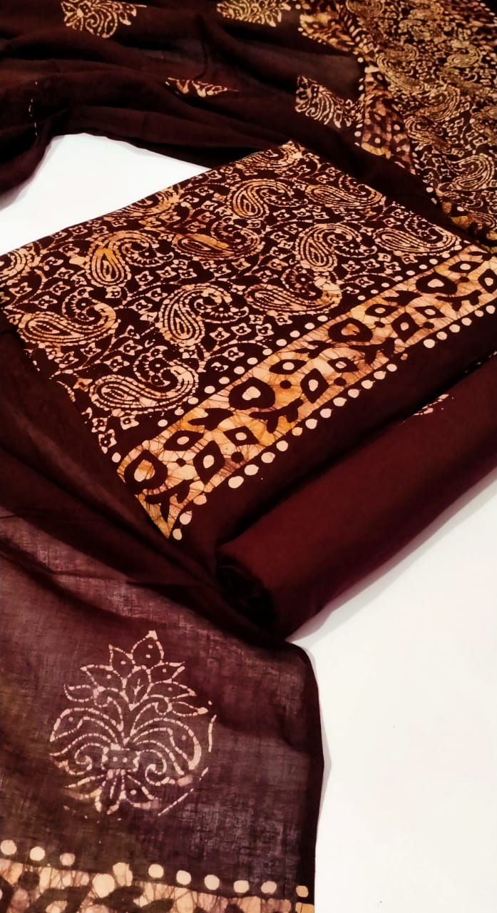 batik printed suit