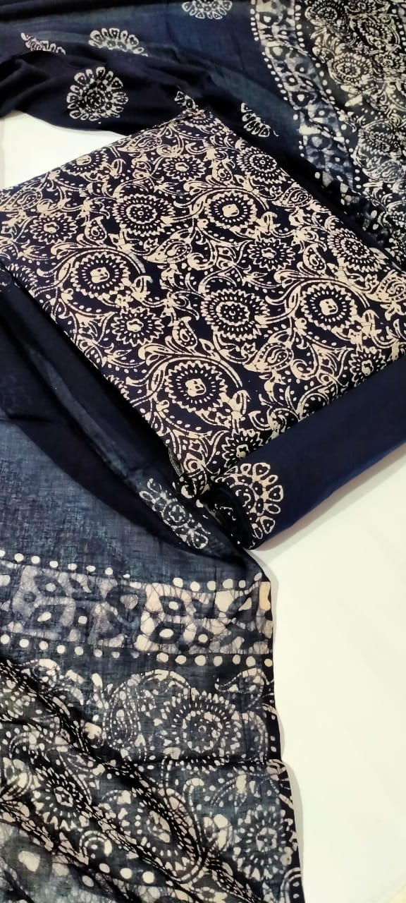 batik printed suit