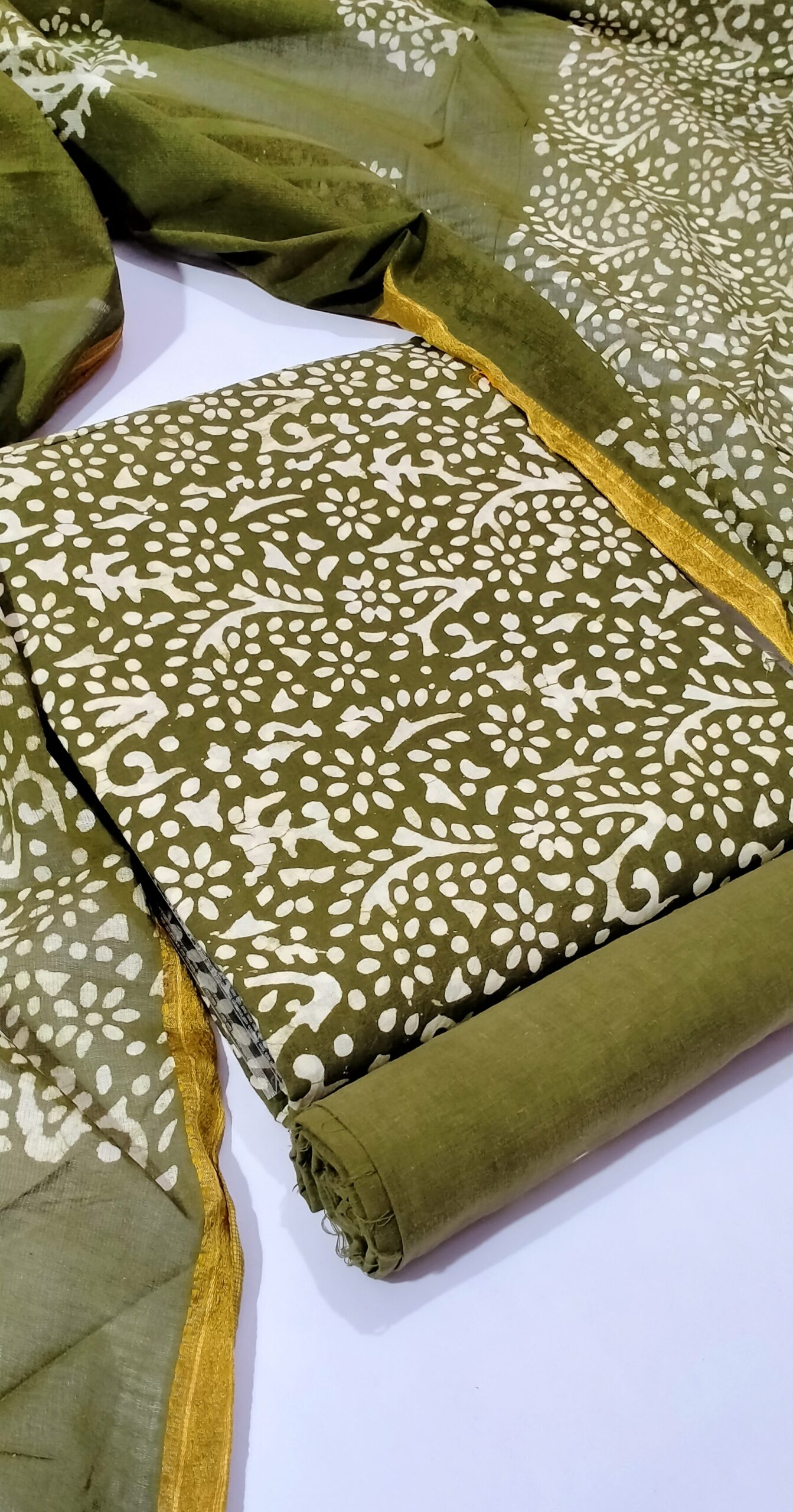 Batik printed suit