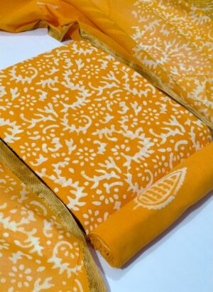 Batik printed suit