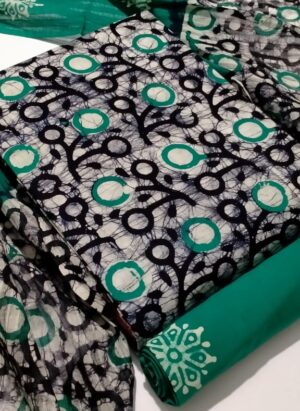 BATIK PRINTED CONTRAST DUPATTA SUITE